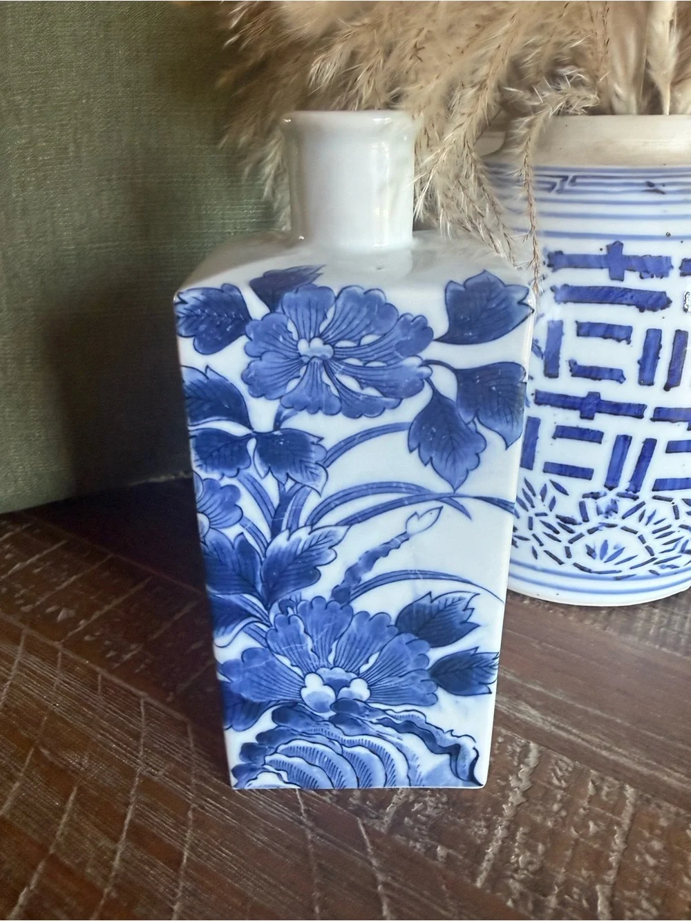 Unbranded elegant blue